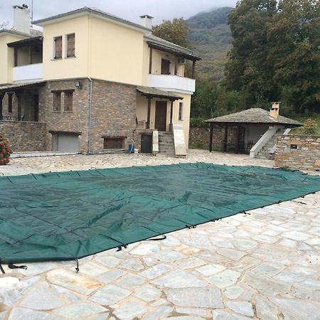 Luxury Villa With Pool In Цагарада Екстериор снимка